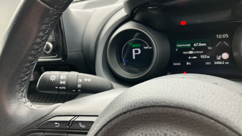 Toyota Yaris 1.5 Hybrid Design 5dr CVT Hybrid Hatchback